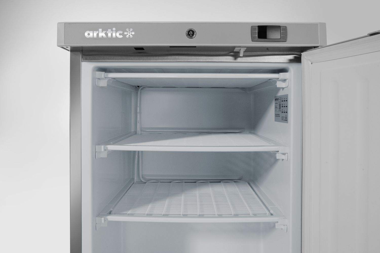 Mraziaca skriňa Budget Line s krytom z nehrdzavejúcej ocele, Arktic, Budget Line, 230V/111W, 598x655x(H)838mm