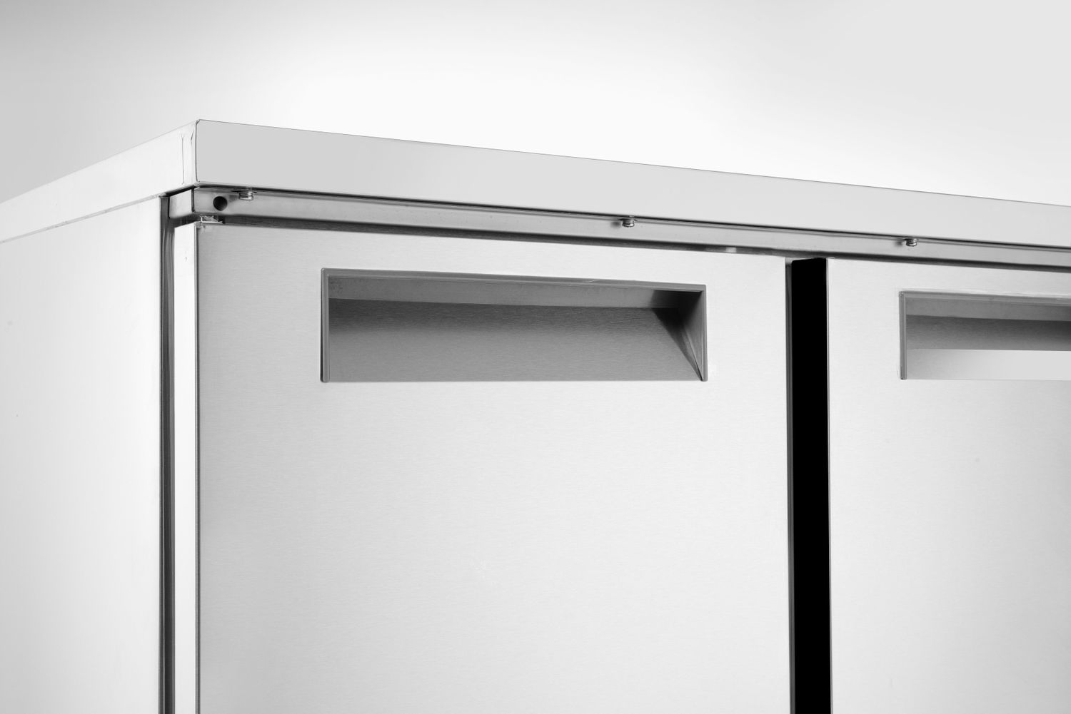 Chladiaci stôl s 3 dverami, Arktic, 219L, 220-240V/152W, 1365x700x(H)855mm