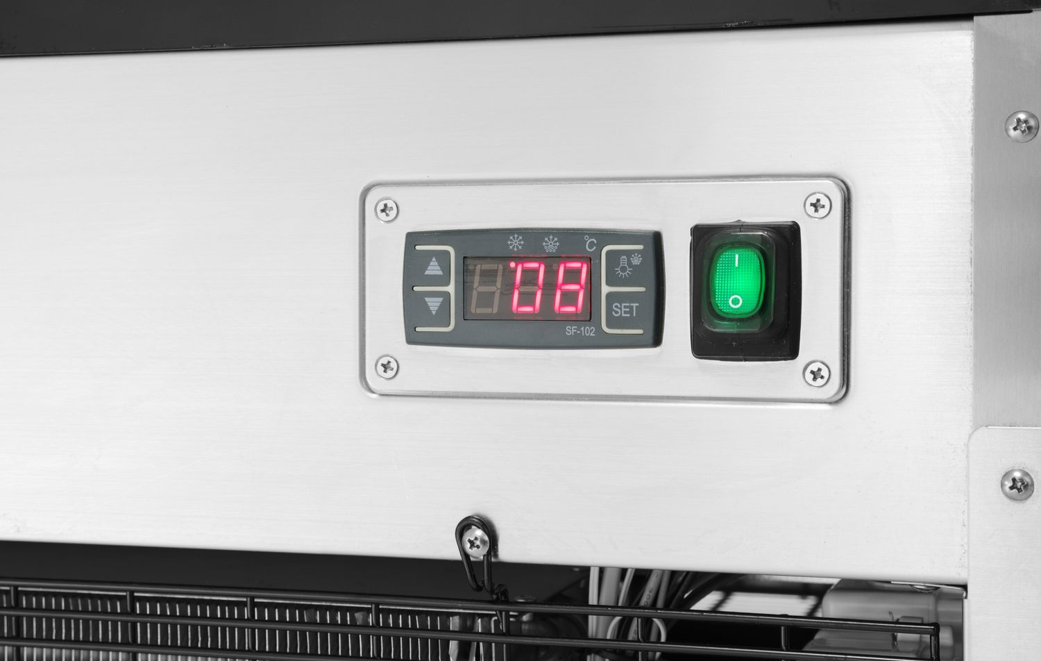 3-policová chladiaca vitrína, Arktic, 300L, 230V/480W, 650x833x(H)1460mm