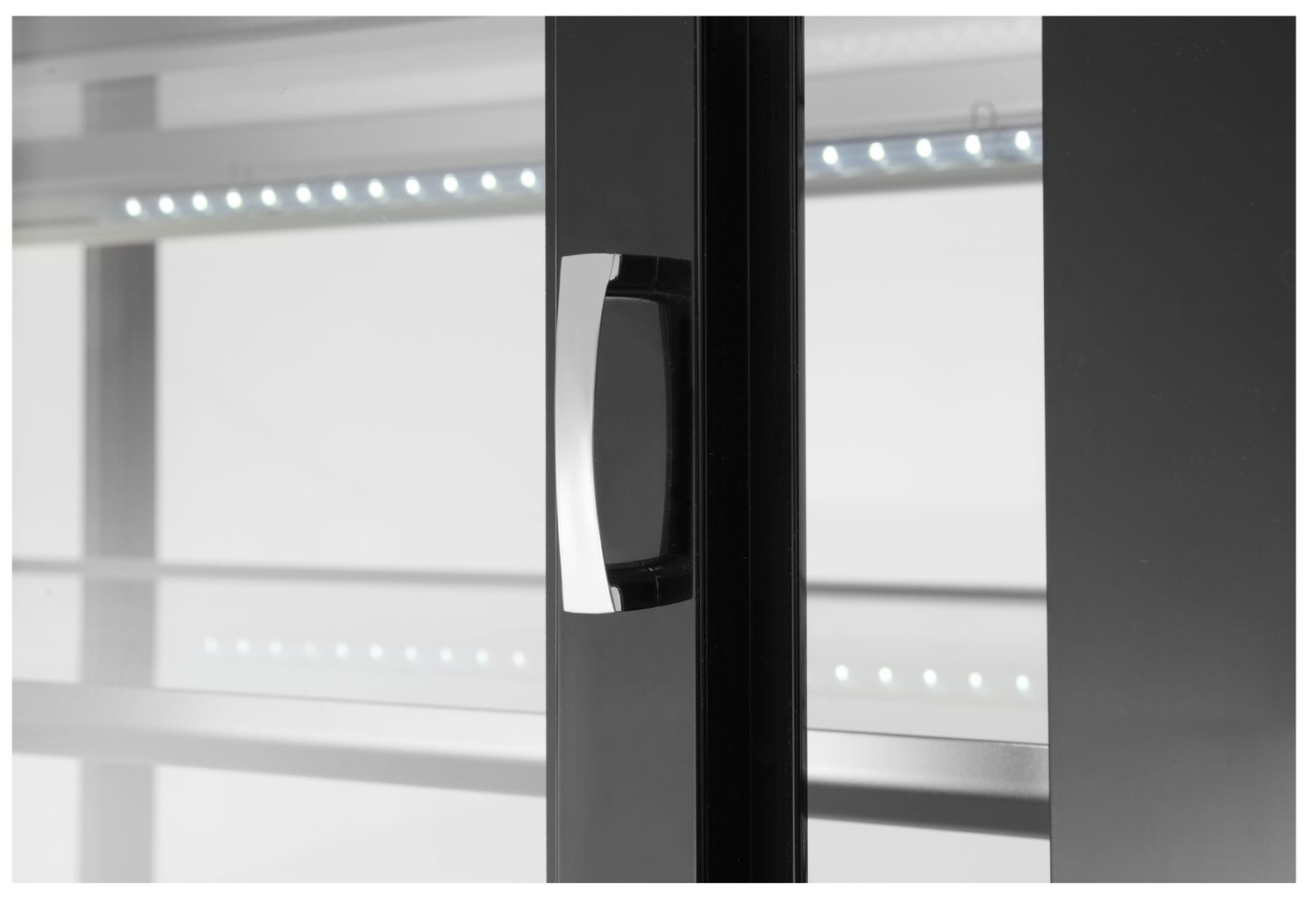 2-policová chladiaca vitrína, Arktic, 300L, 230V/480W, 994x677x(H)1230mm
