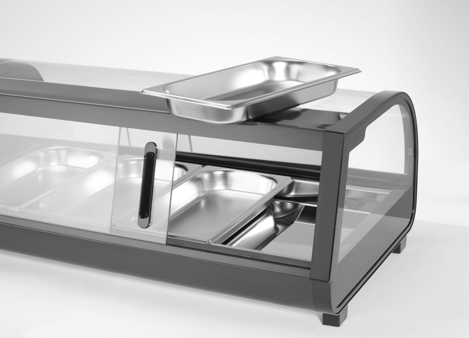 Chladiaca vitrína na sushi, Arktic, Dodávané nádoby: 4x GN 1/3 (H) 40 mm., GN 1/3, Čierna, 220-240V/190W, 1177x426x(H)296mm