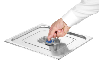Nerezové veko na gastronádobu HENDI Profi Line GN 2/3 s farebnými klipsmi, 354 × 325 × 8 mm | 805213